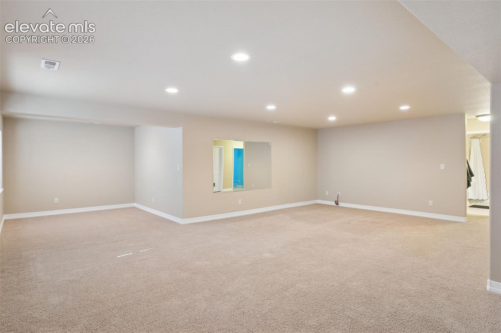 Listing photo 28 for 7966 Mount Hayden Drive