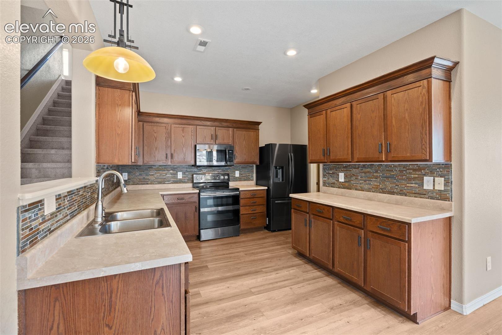 Listing photo 6 for 1295 Diamond Rim Drive