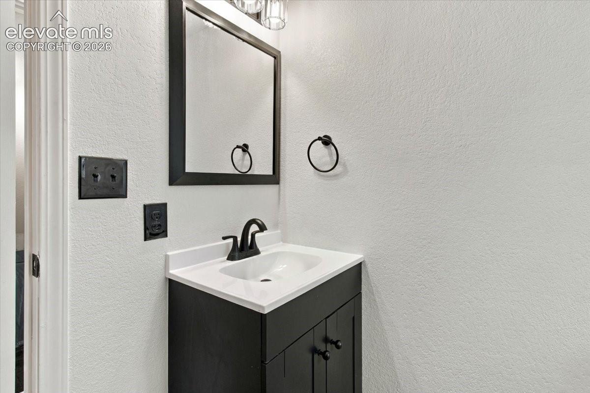 Listing photo 31 for 9209 Granger Lane