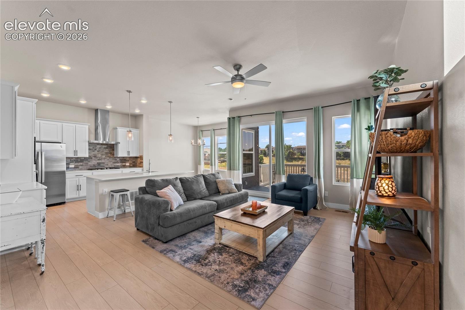 4675 Peak Crest View, photo 11