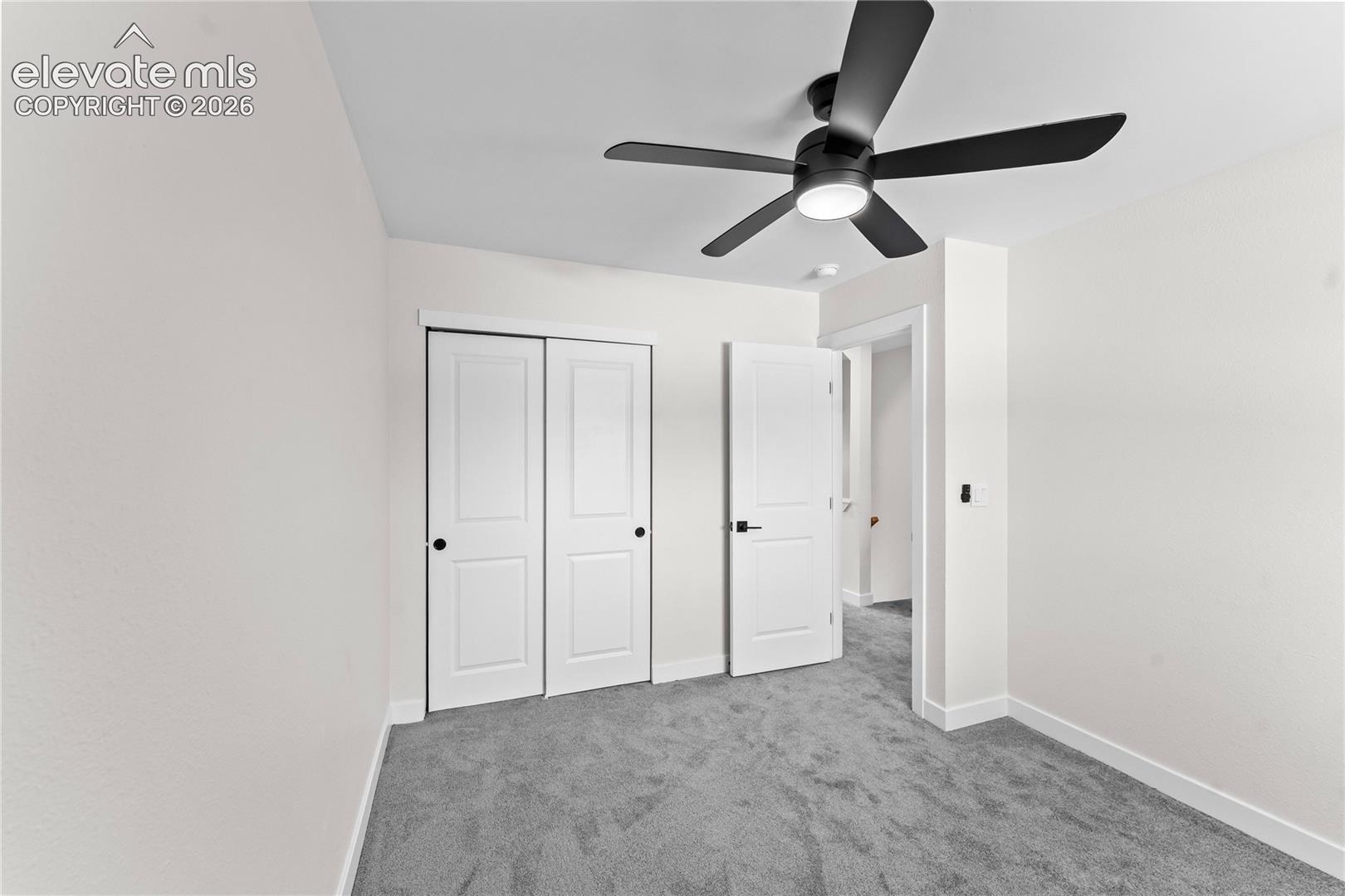 Listing photo 25 for 3176 Starlight Circle