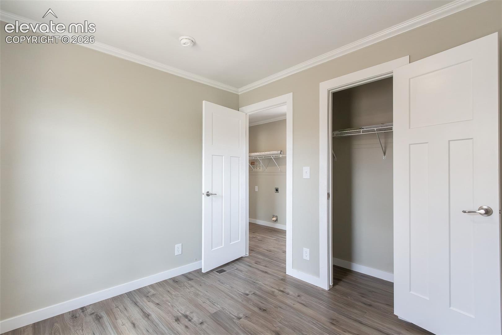 Listing photo 15 for 177 E Cellini Drive