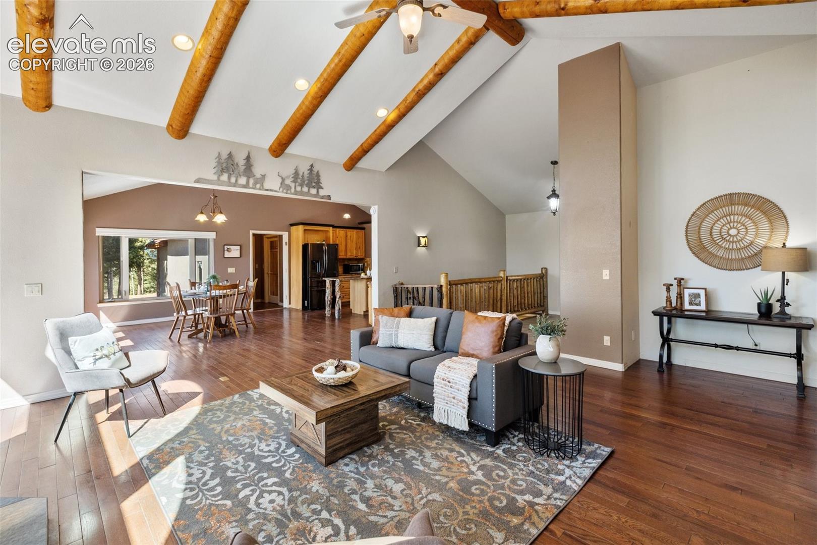 Listing photo 8 for 516 Saguache Drive