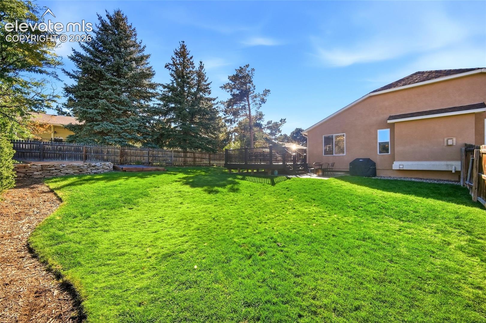 Listing photo 37 for 209 Avocet Loop