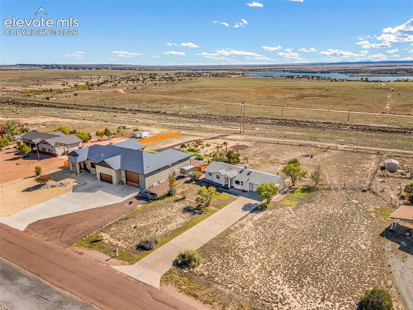 Listing photo 41 for 1172 W Bella Casa Drive