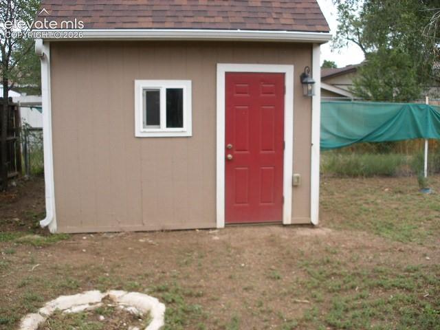 Listing photo 47 for 1140 Florence Avenue