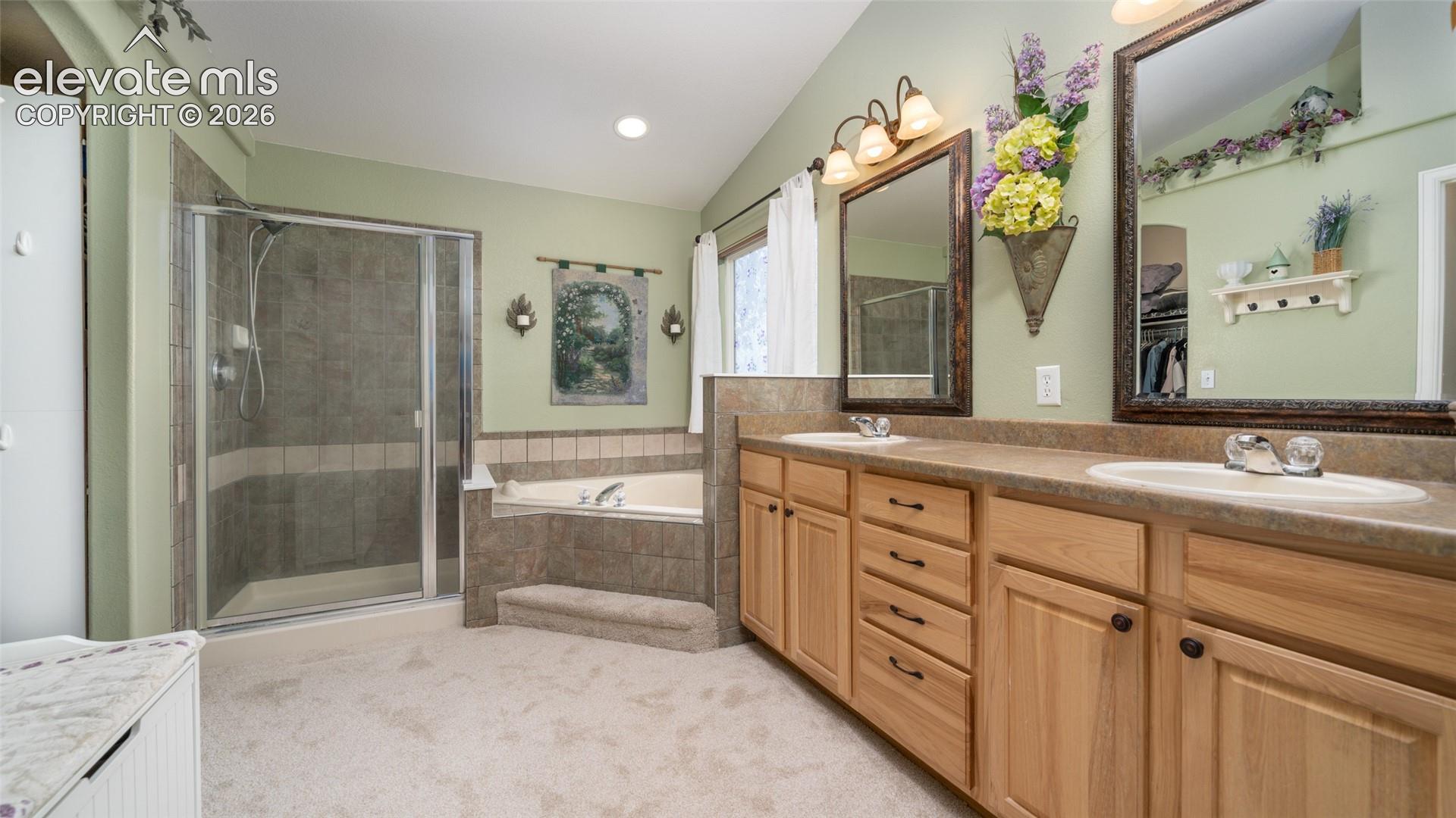 Listing photo 14 for 12213 Rio Secco Road