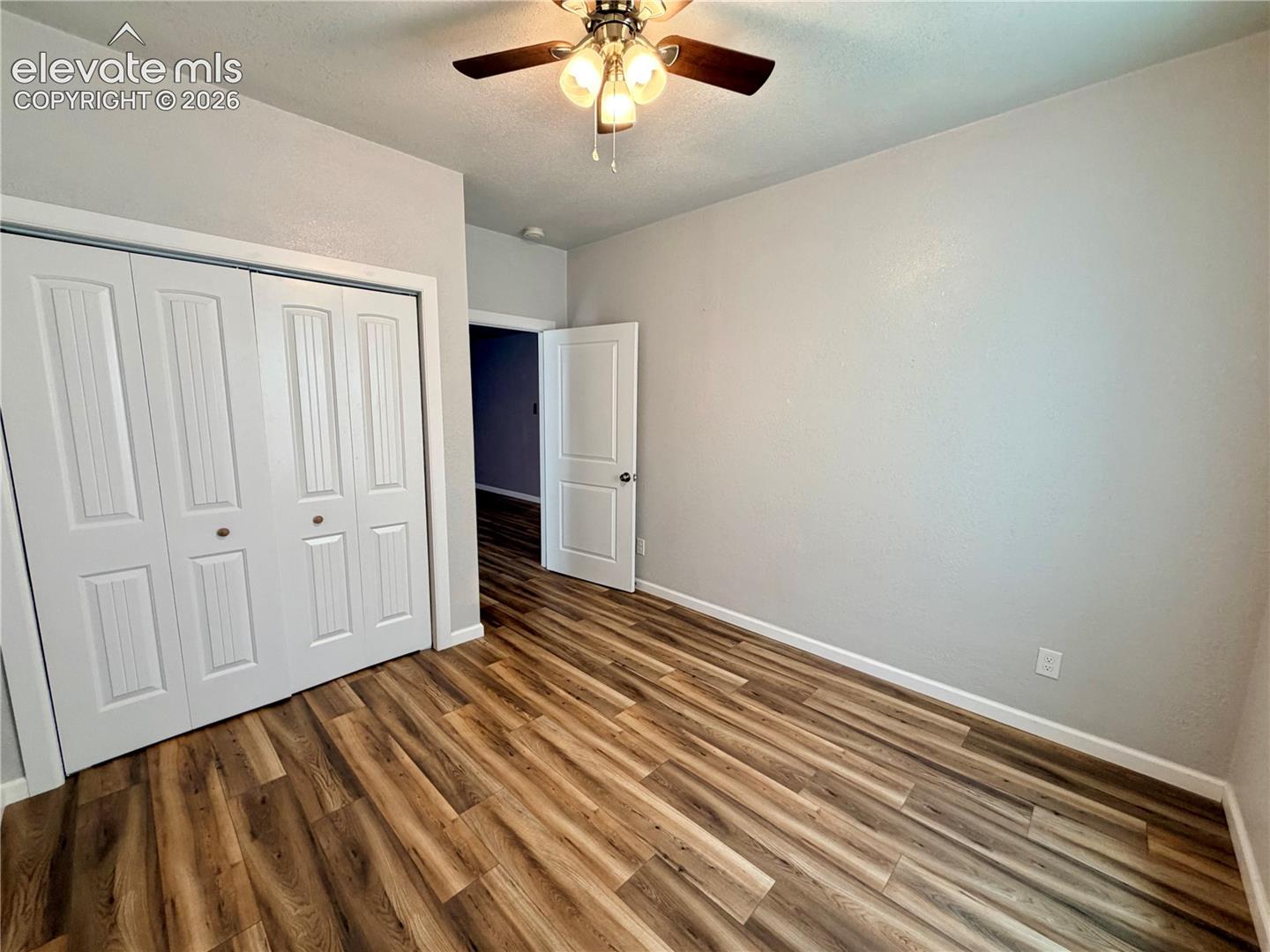Listing photo 34 for 698 W McCulloch Boulevard