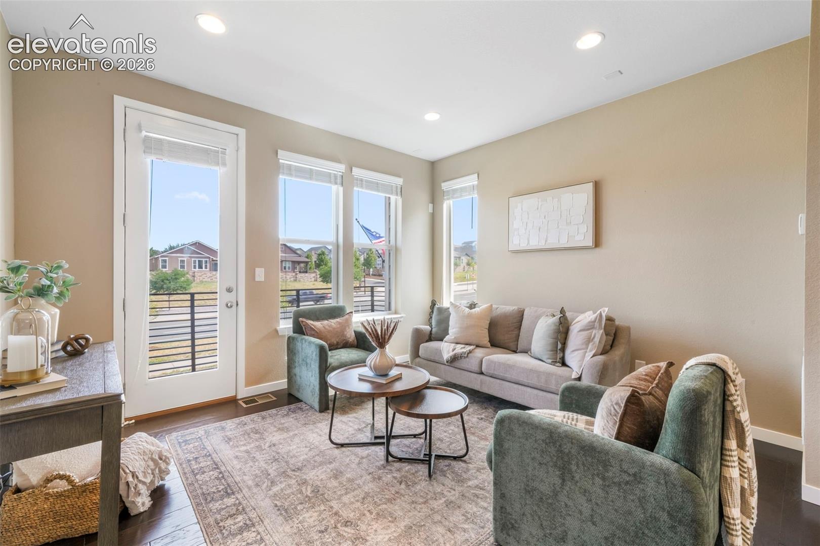 Listing photo 19 for 3562 Cerf Way