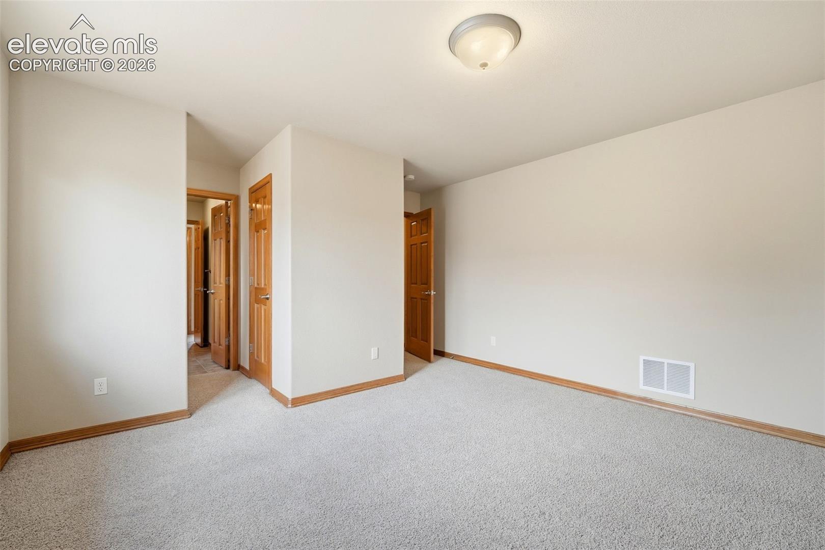 1630 Oakmont Drive, photo 19