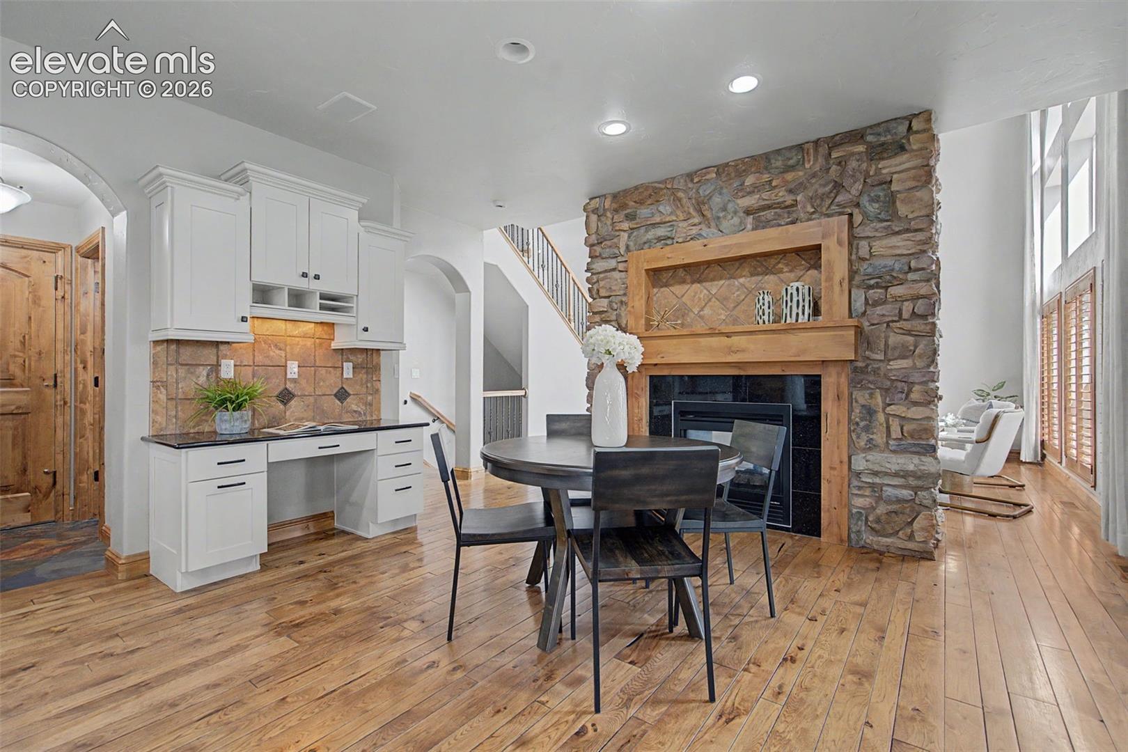 Listing photo 13 for 1077 Crystal Basin Drive