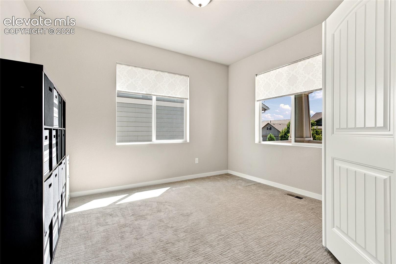 Listing photo 21 for 2382 Pelican Bay Drive