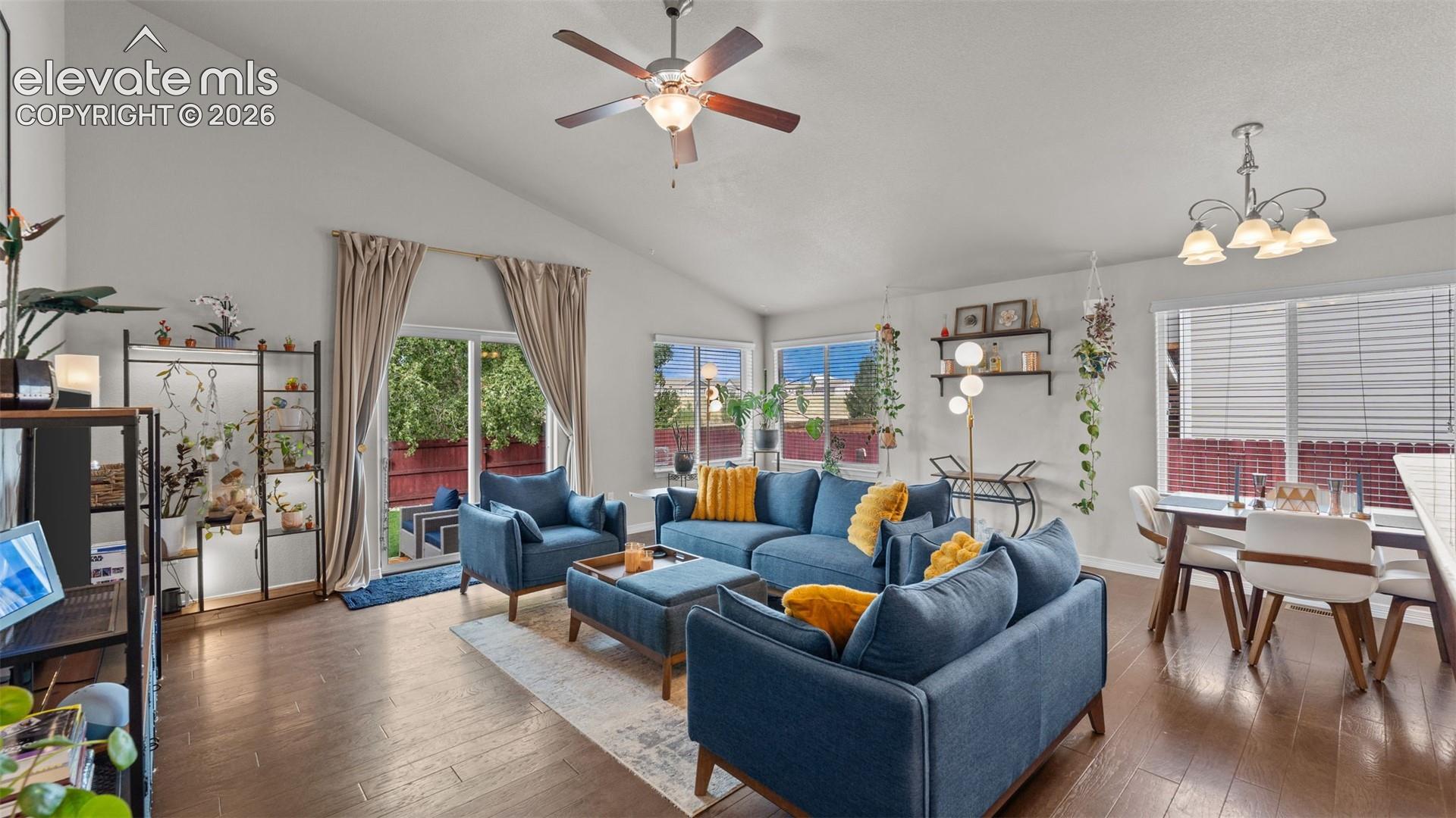 6754 Phantom Way, photo 15