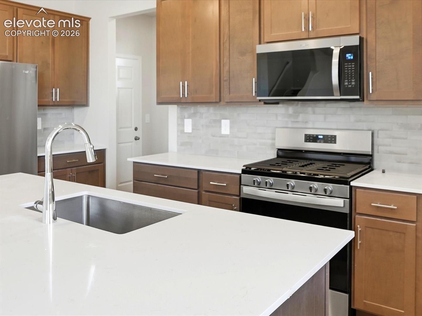 Listing photo 13 for 10833 Rolling Ranch Drive