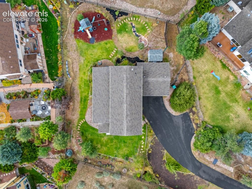 Listing photo 6 for 14490 Westchester Drive