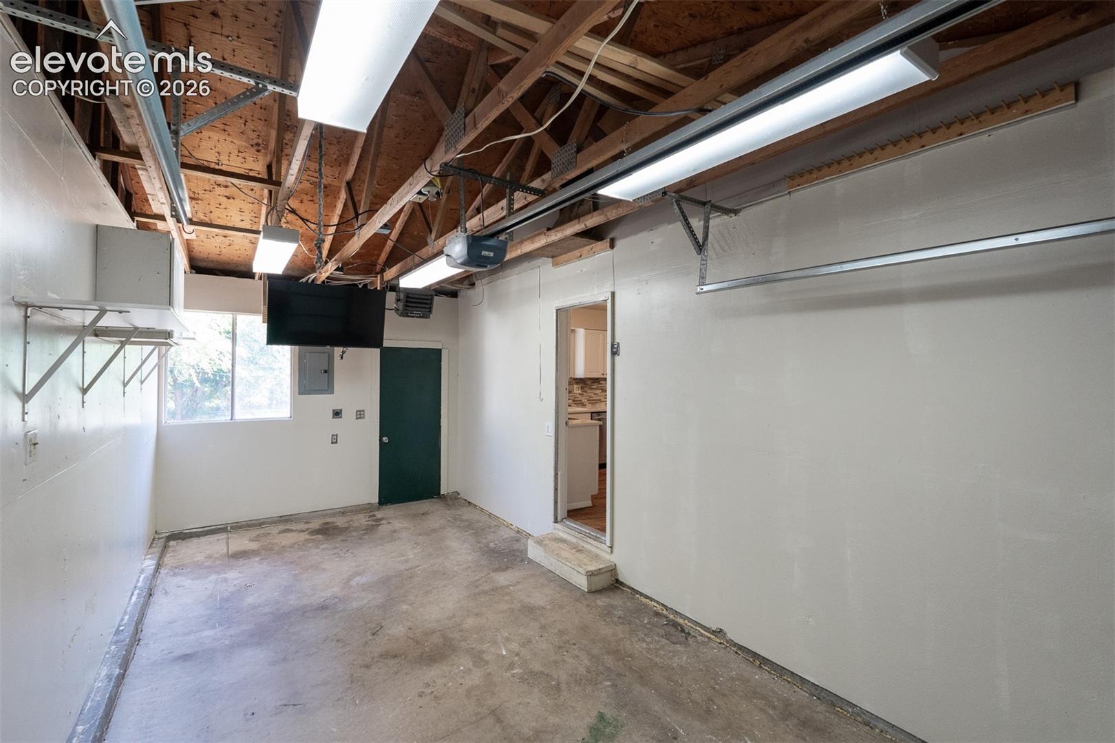 1675 Mineola Street, photo 40