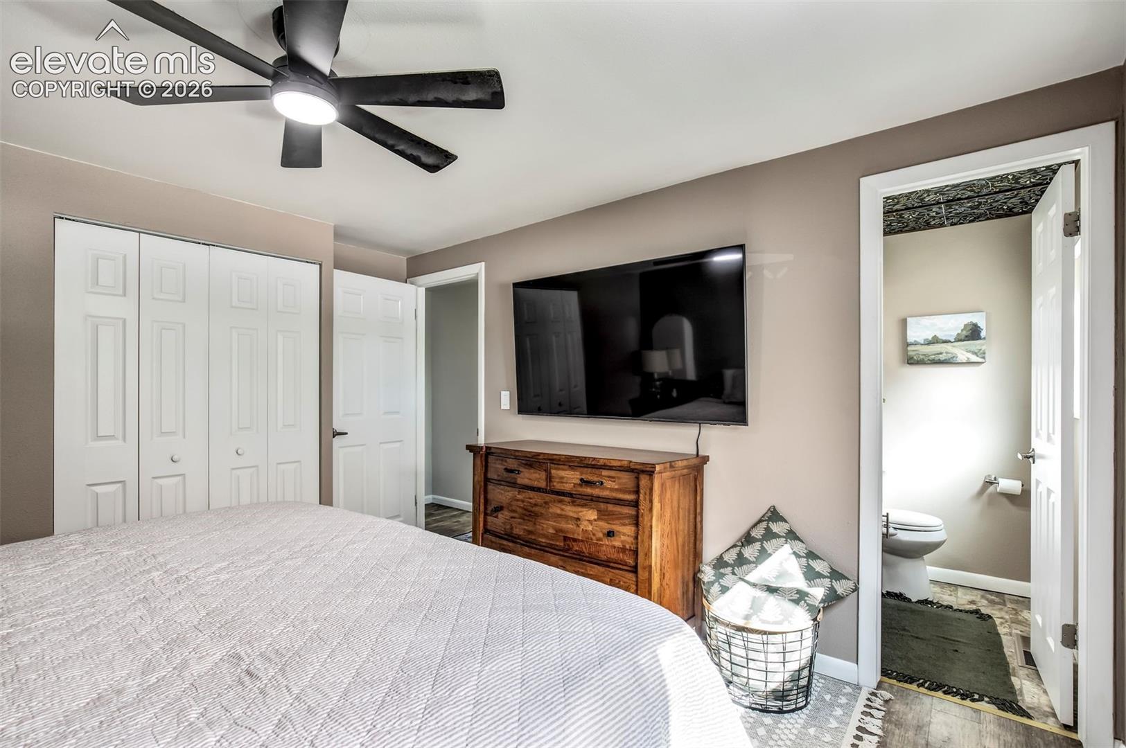 Listing photo 13 for 425 Calle Entrada NA