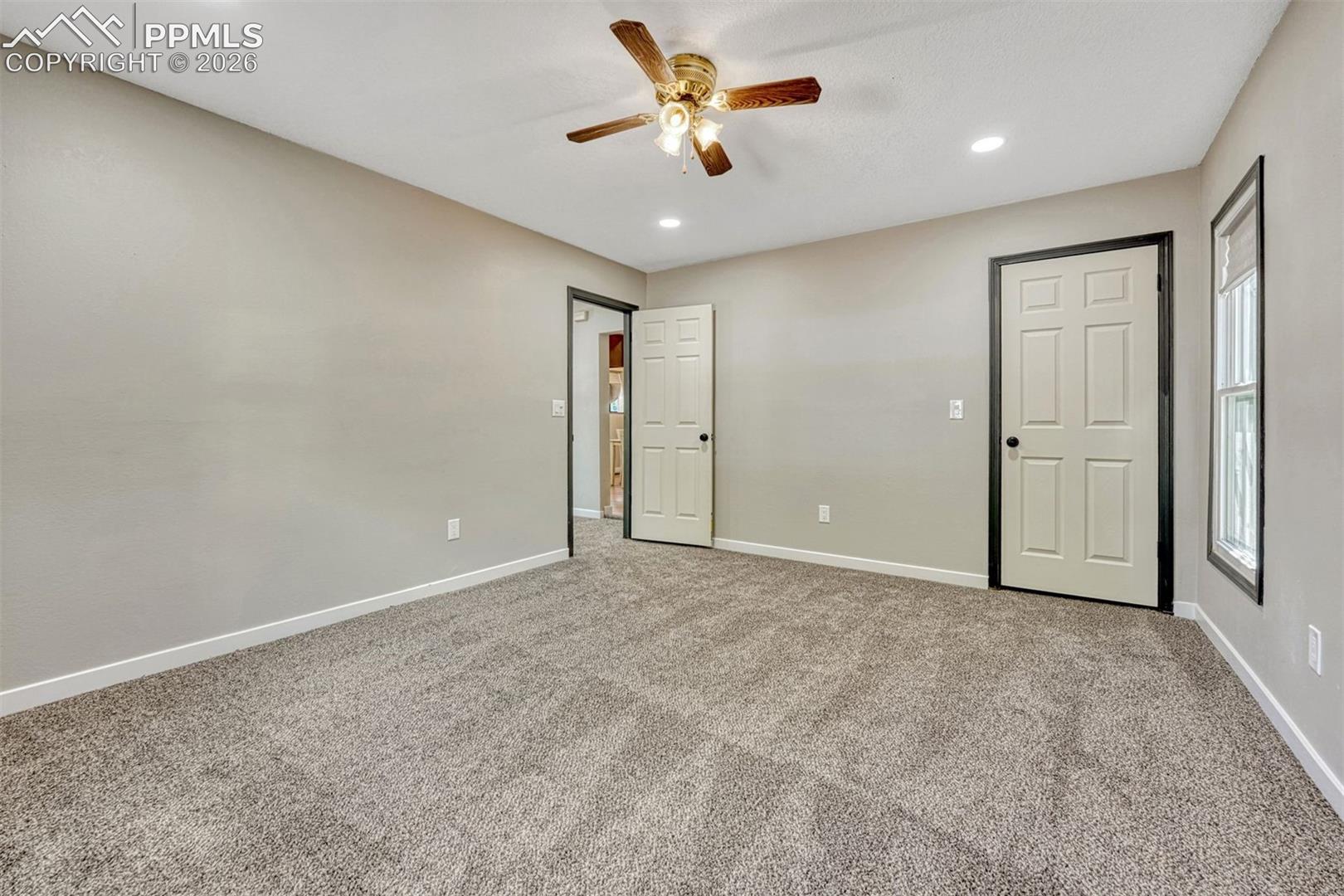 929 Arcadia Street, photo 11