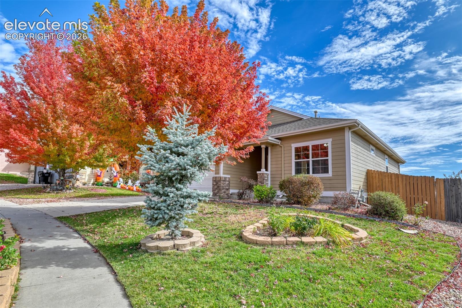 Listing photo 3 for 7985 Kettle Drum Street