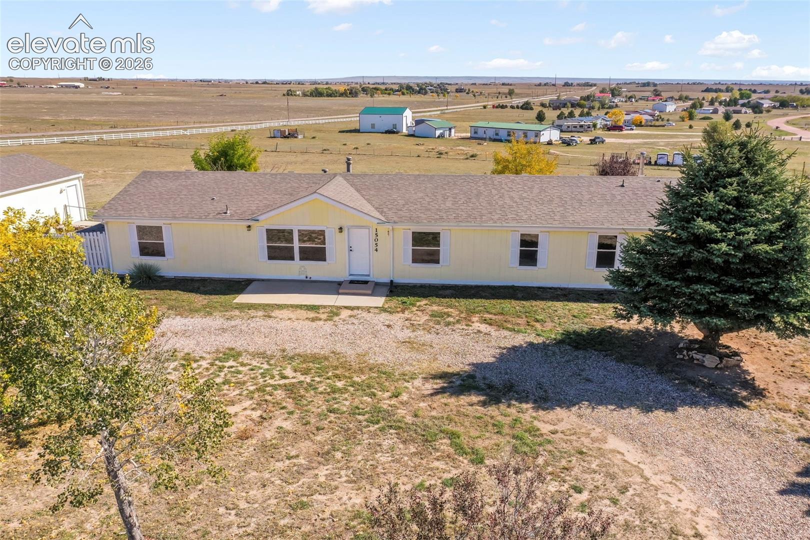Listing photo 37 for 15054 Pamela Way