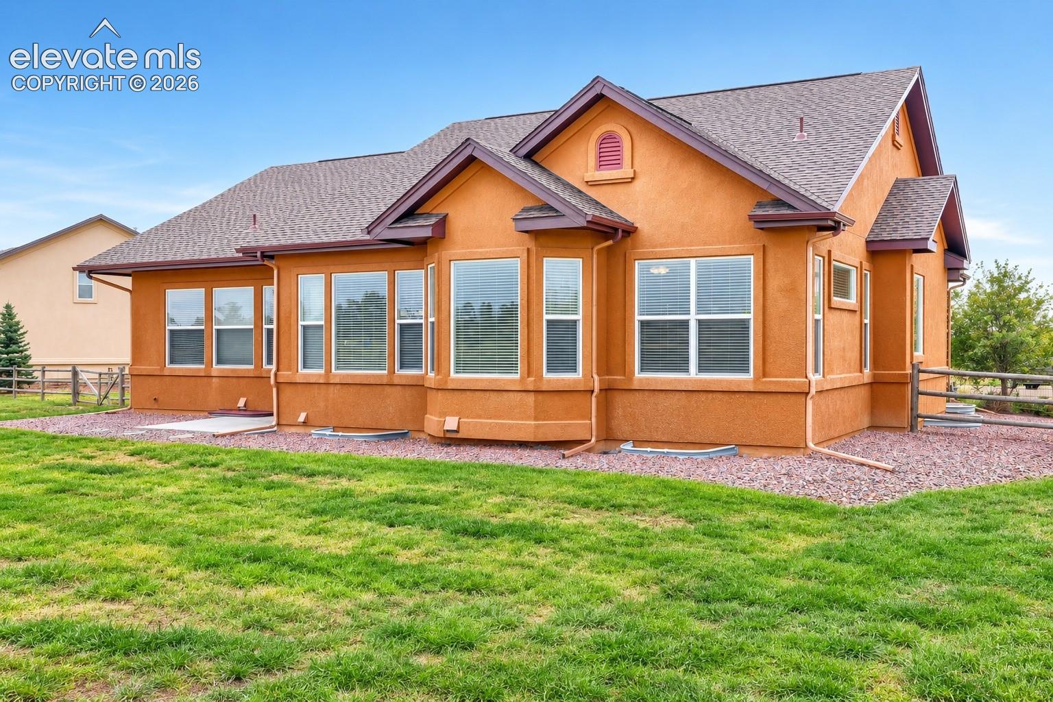 Listing photo 42 for 10967 Klondike Drive