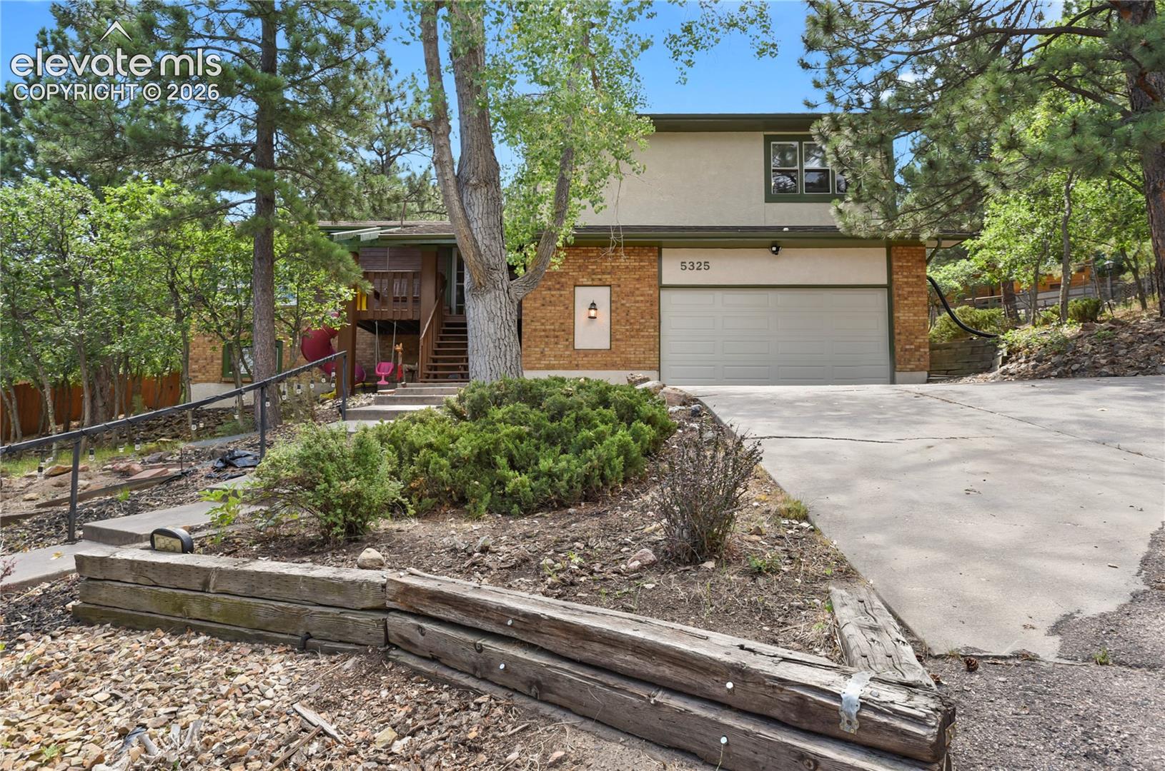 5325 Autumn Hills Court, photo 3