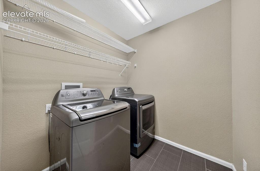 Listing photo 35 for 9725 Beryl Drive