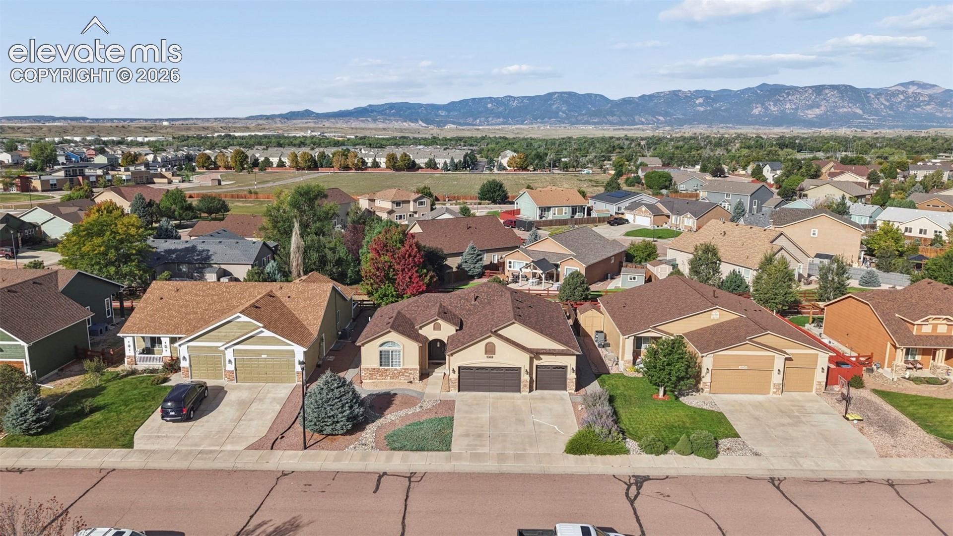 Listing photo 28 for 10484 Mile Post Loop