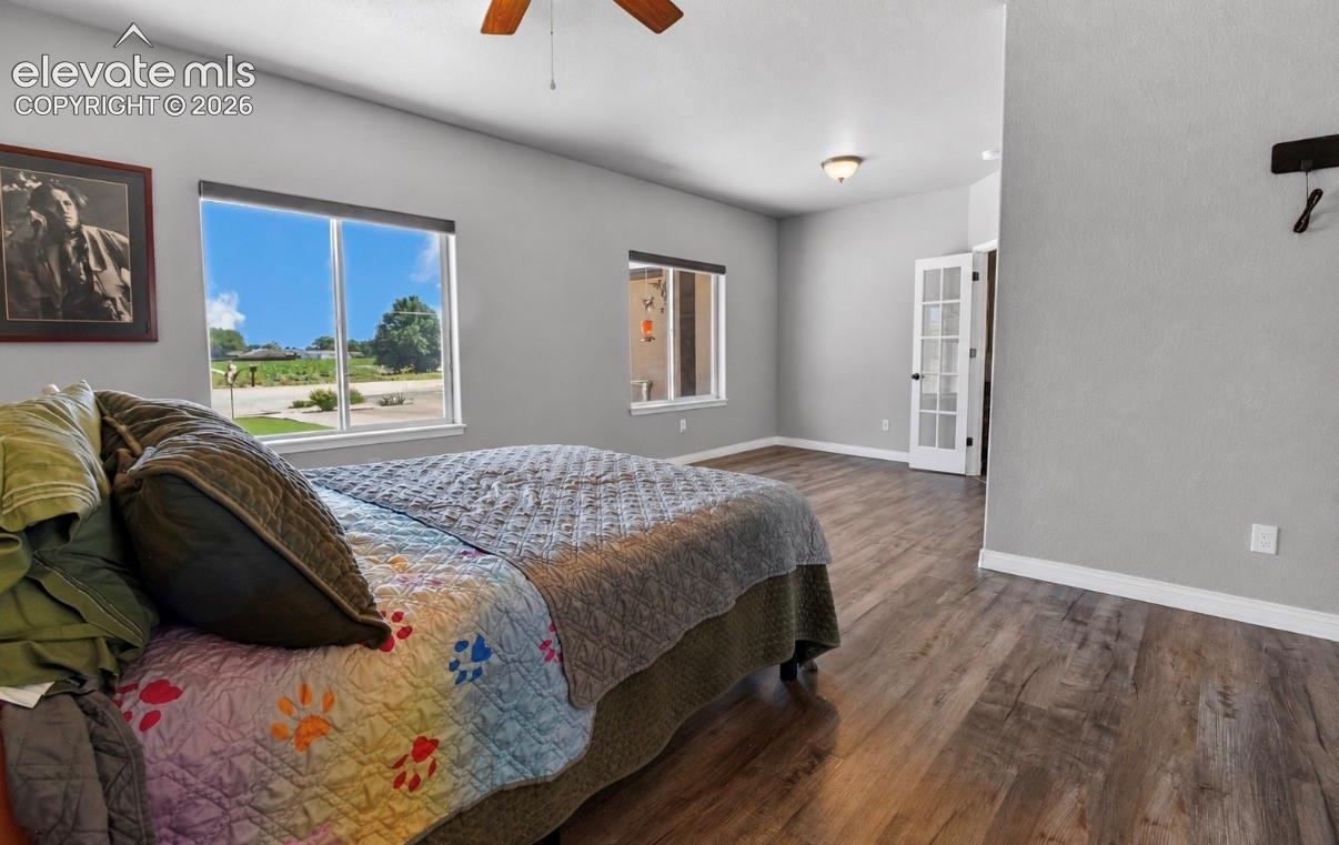 Listing photo 20 for 1615 28th Lane