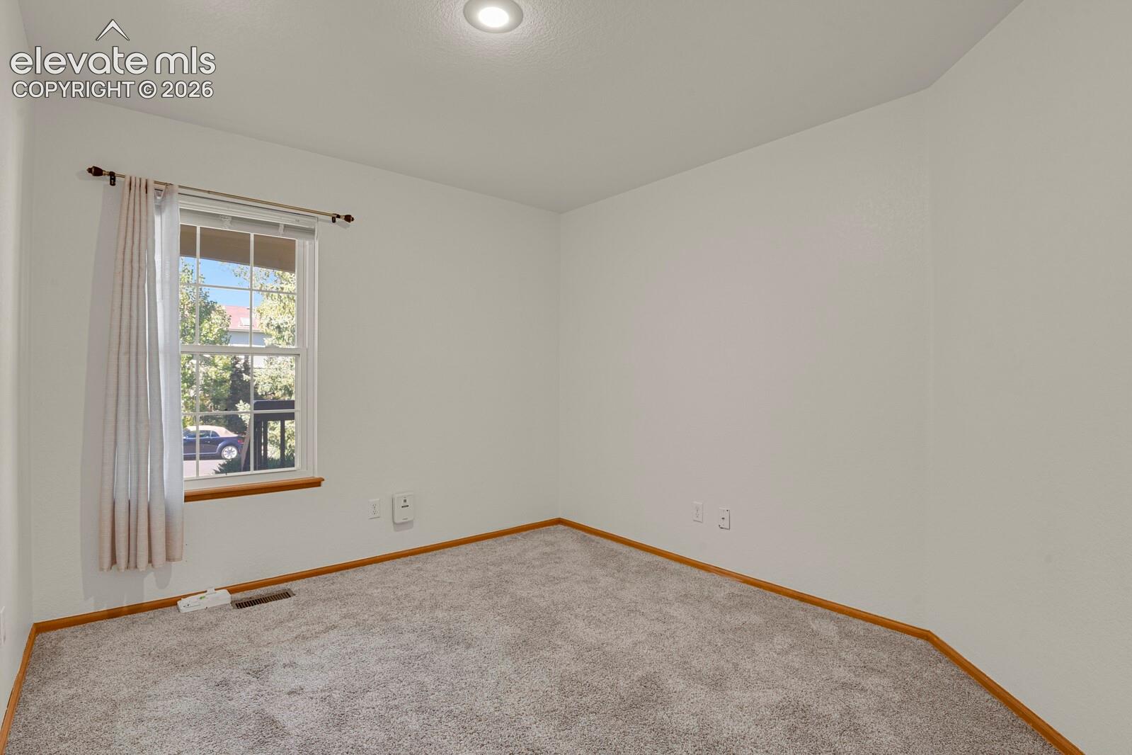 Listing photo 20 for 6625 Quarter Circle Road