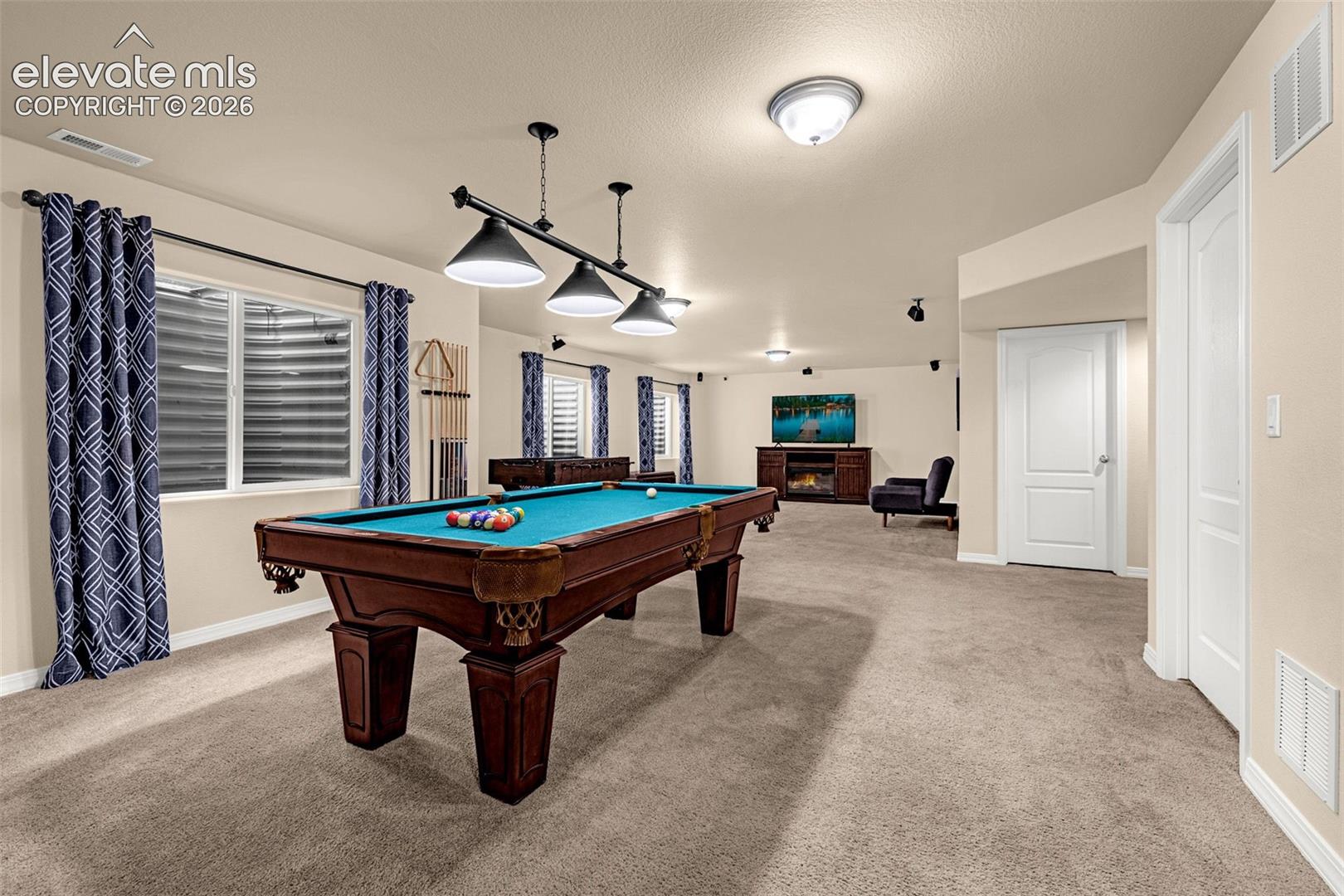Listing photo 28 for 10638 Mt Emerald Drive
