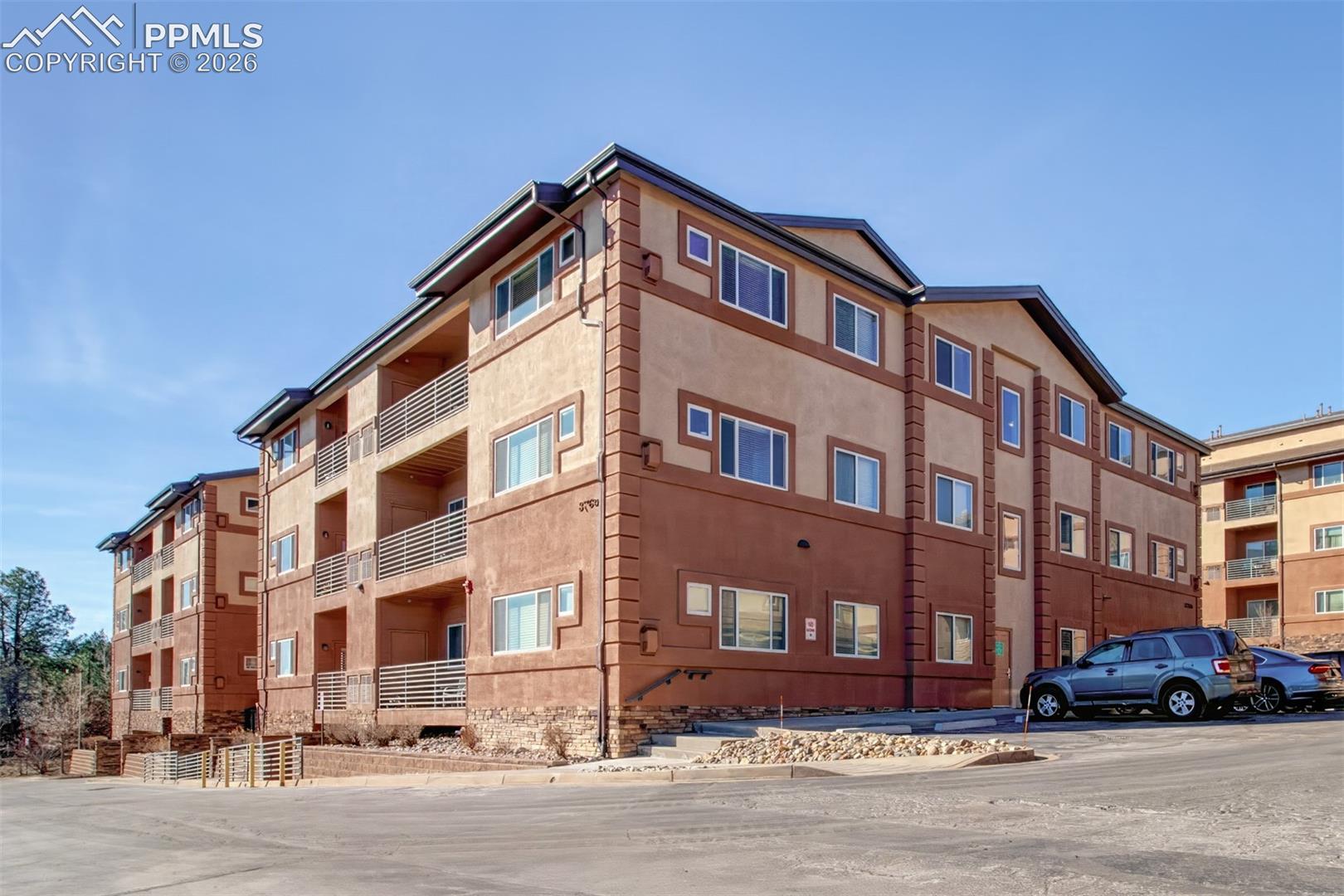 3765 Hartsock Lane