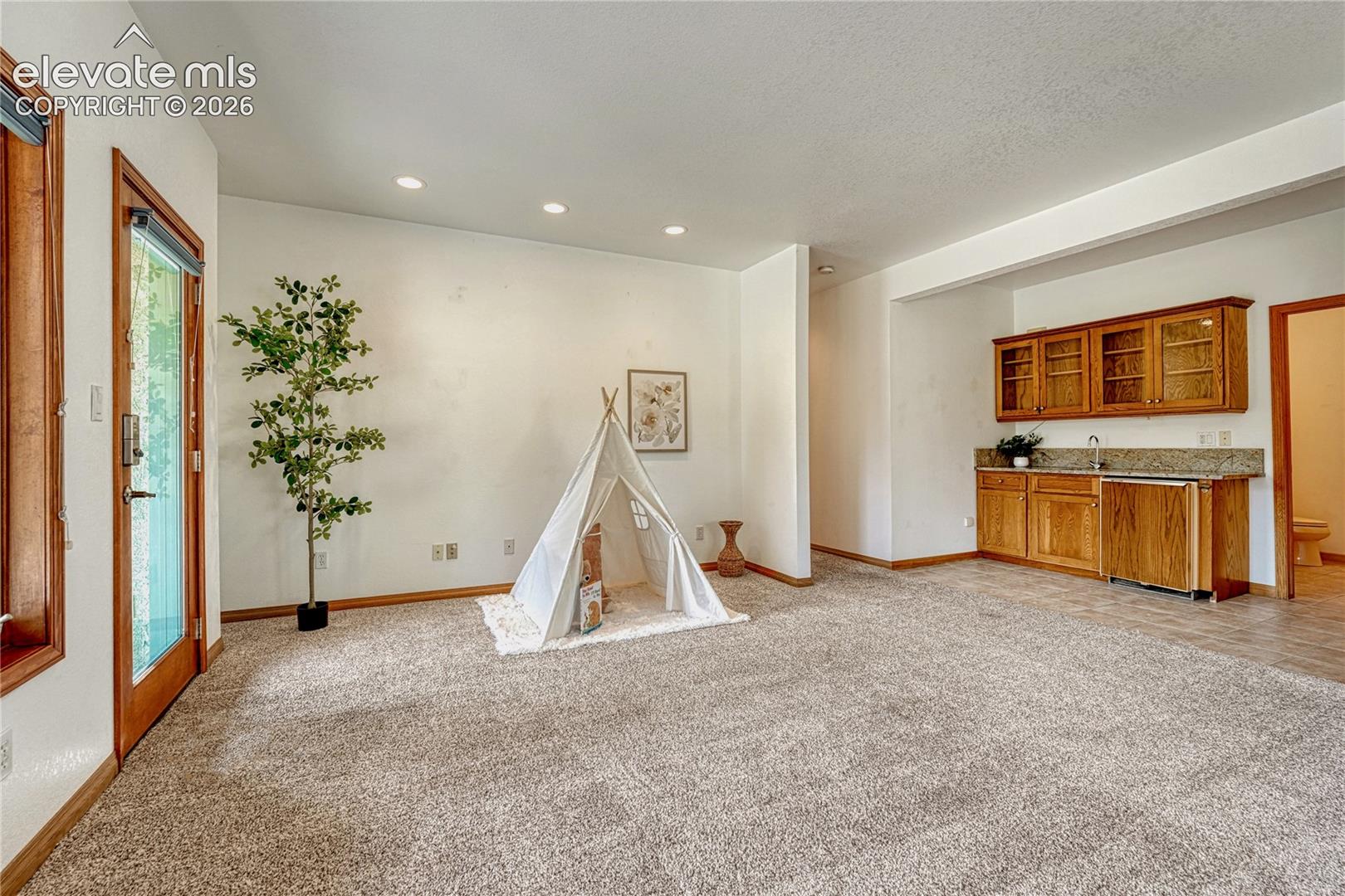 Listing photo 35 for 19435 Sherwood Trail