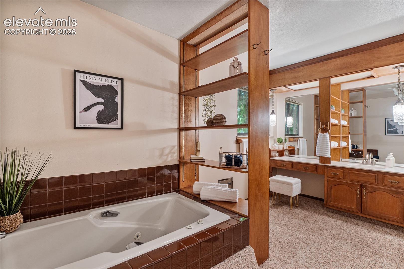 Listing photo 17 for 222 Clio Avenue