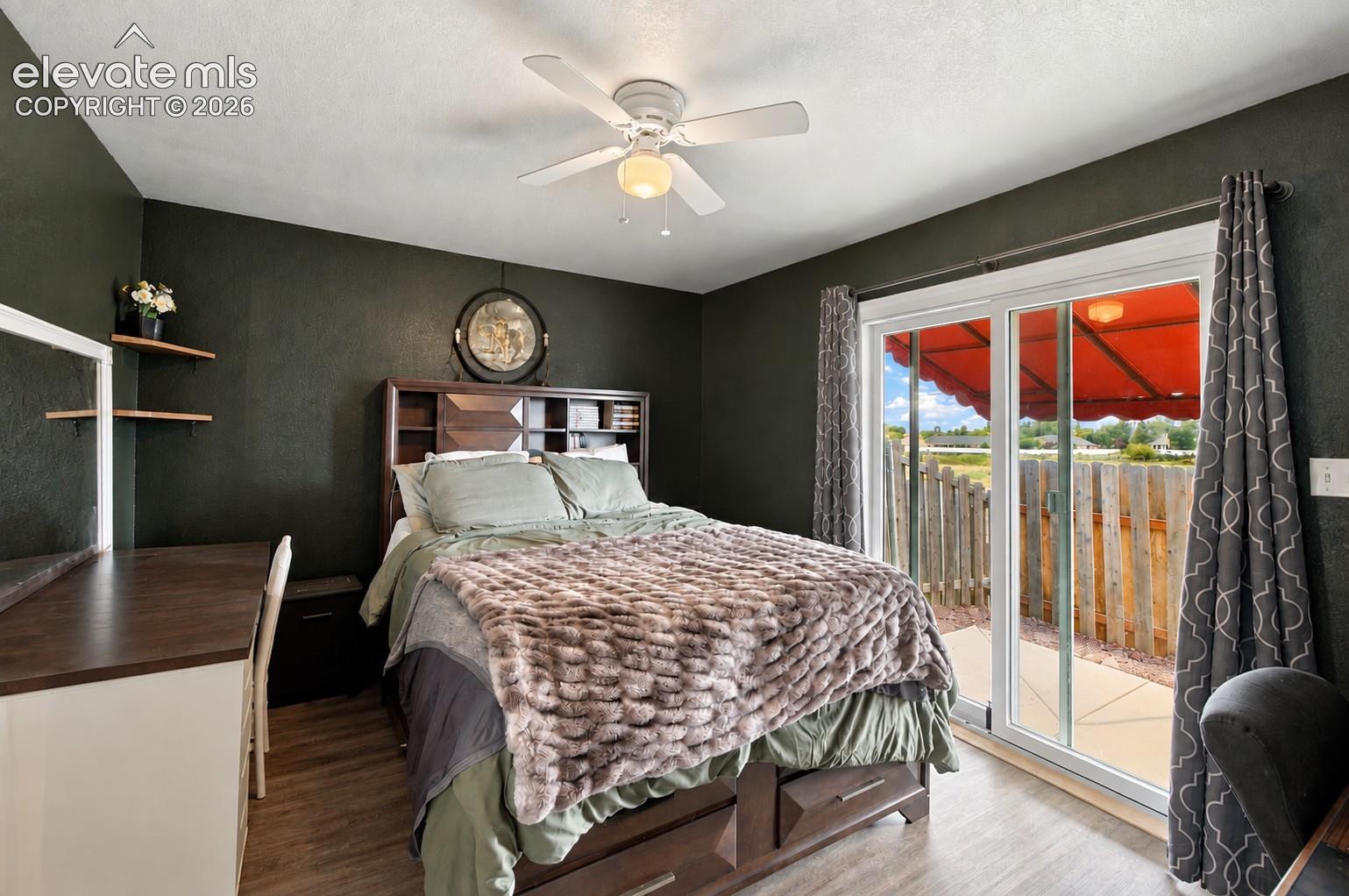 Listing photo 6 for 1324 Silver Hawk Court