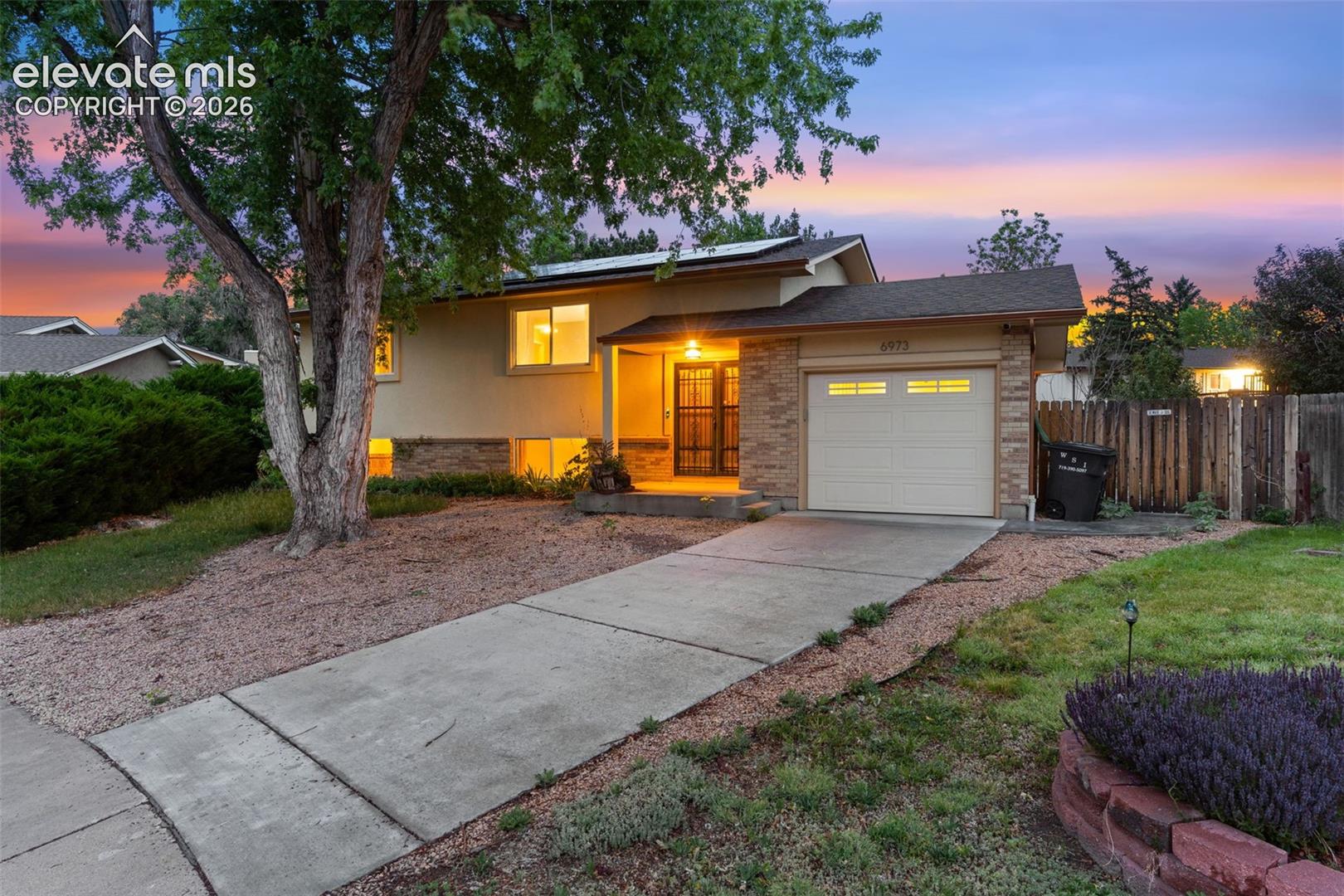 Listing photo 6 for 6973 Roaring Spring Avenue