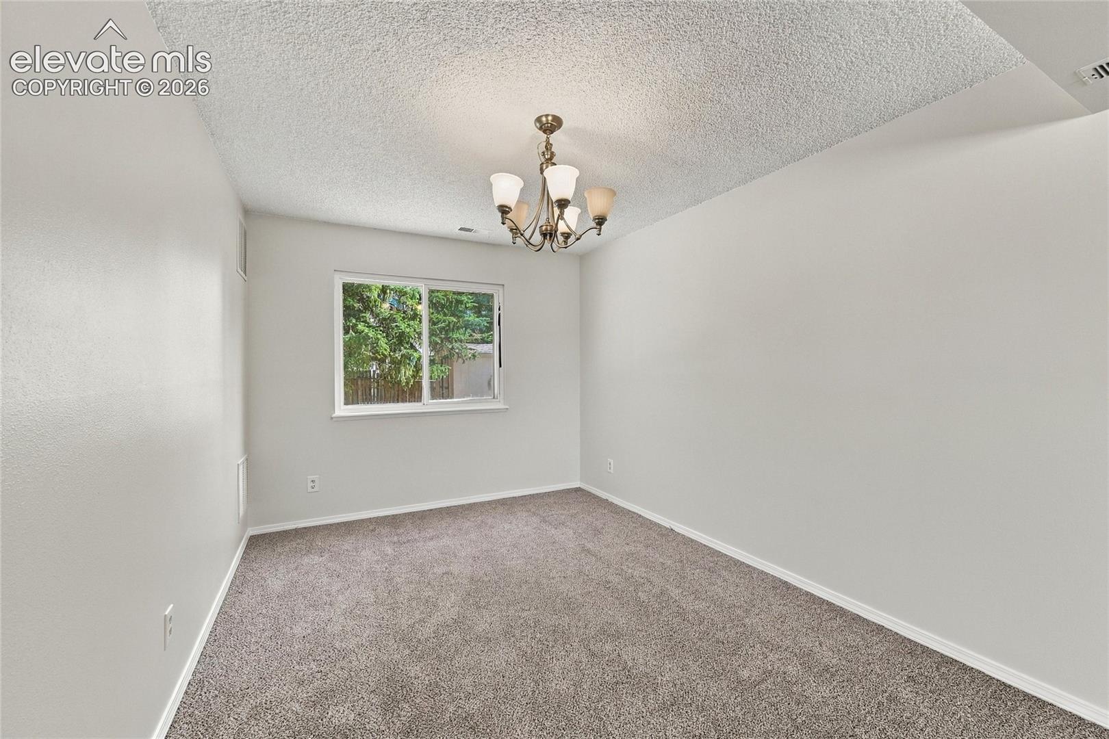 Listing photo 8 for 3705 Brisbane Drive
