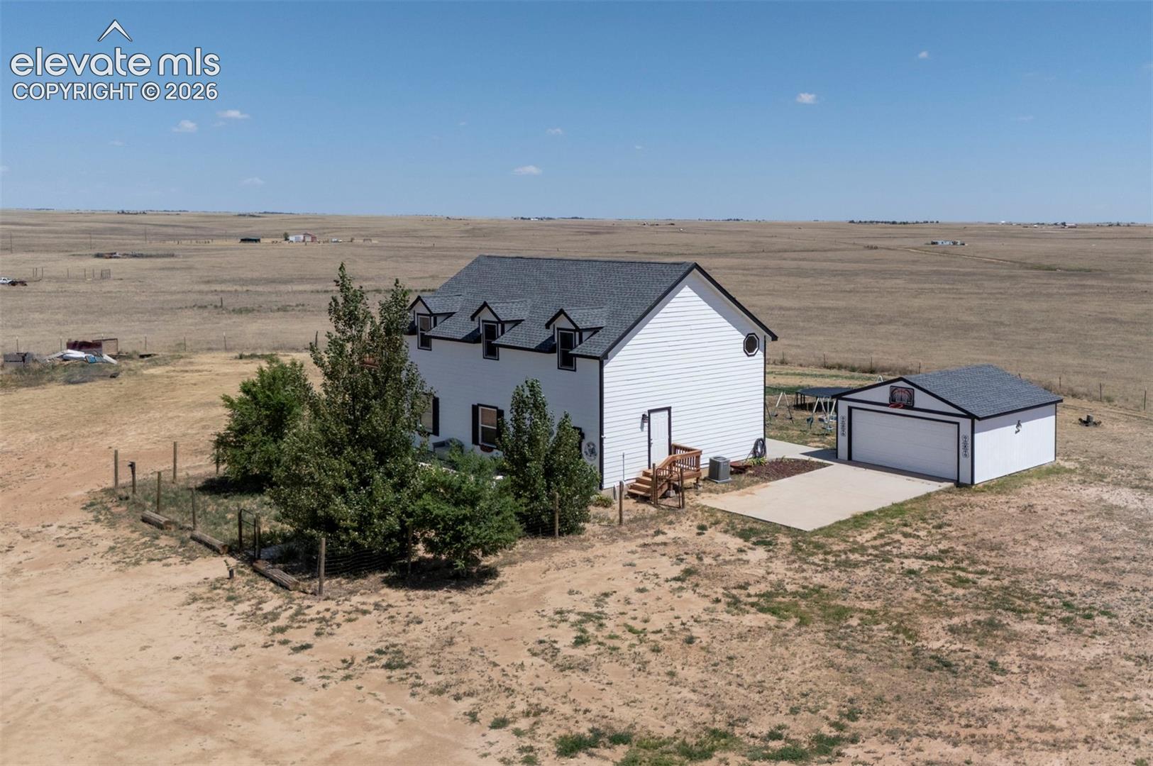 Listing photo 4 for 16814 County Road 1