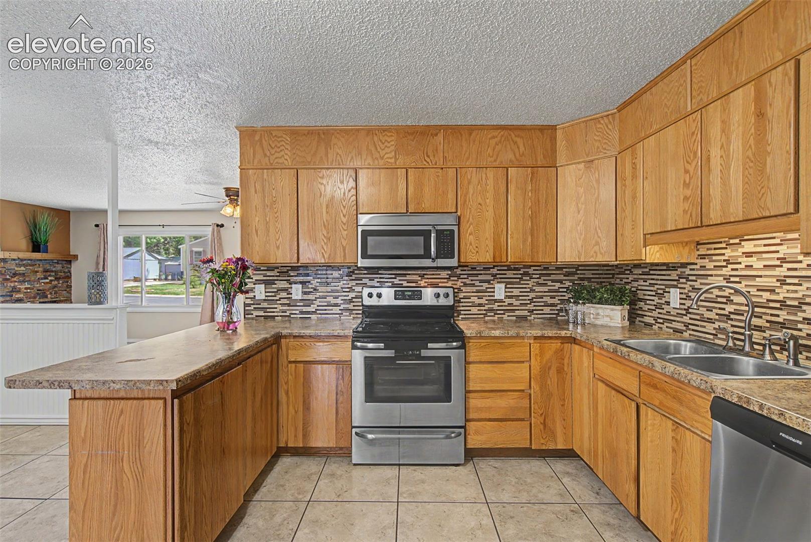 Listing photo 25 for 2 Arlen Street