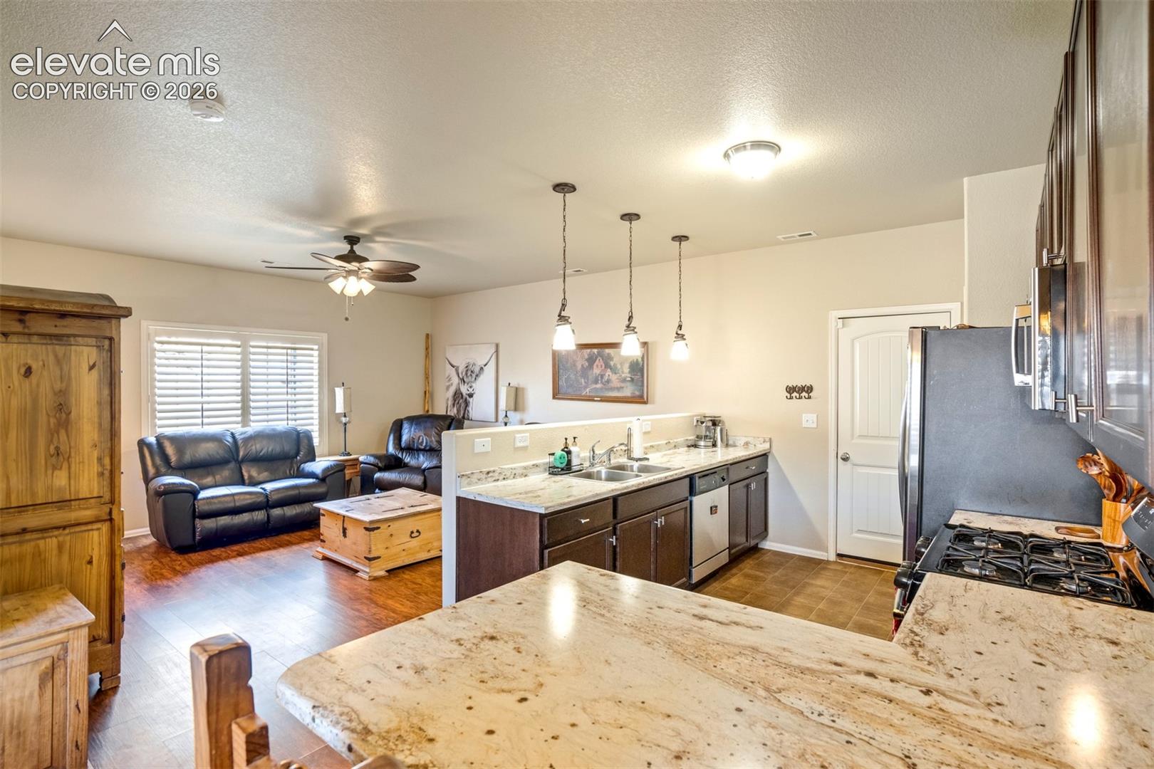 Listing photo 10 for 4766 Kerry Lynn View