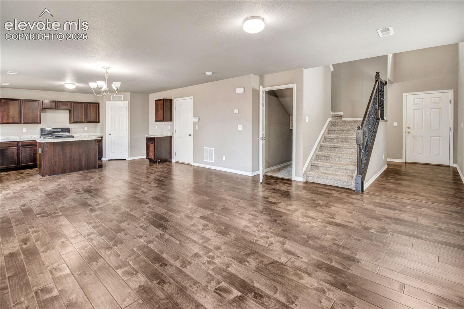Listing photo 10 for 9516 Bryce Canyon Drive