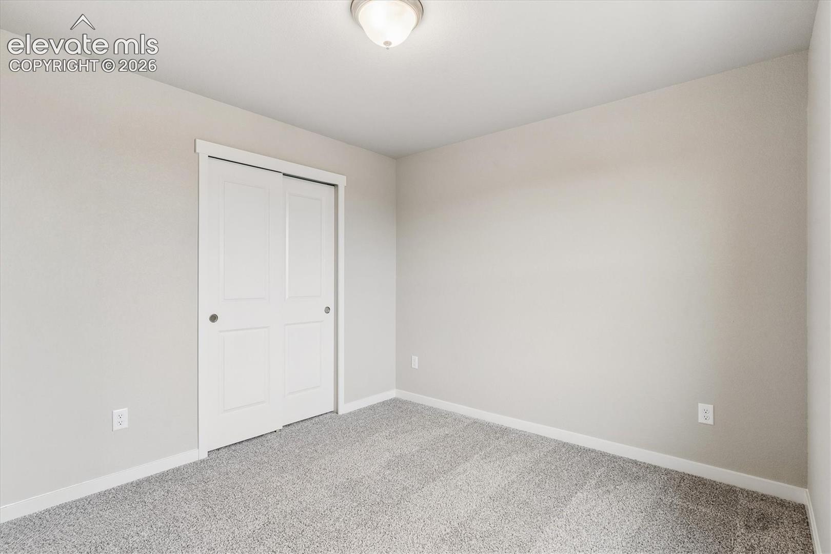 Listing photo 15 for 9708 Blaurock Drive