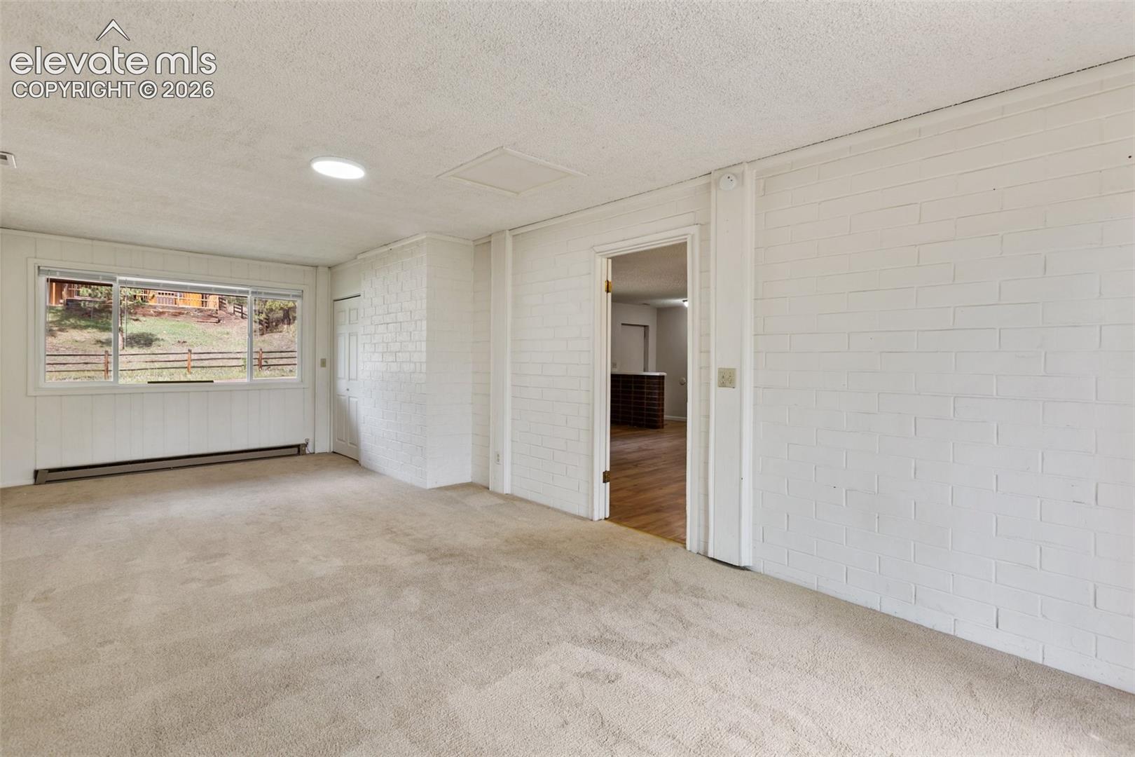 1035 Park View Road, photo 12
