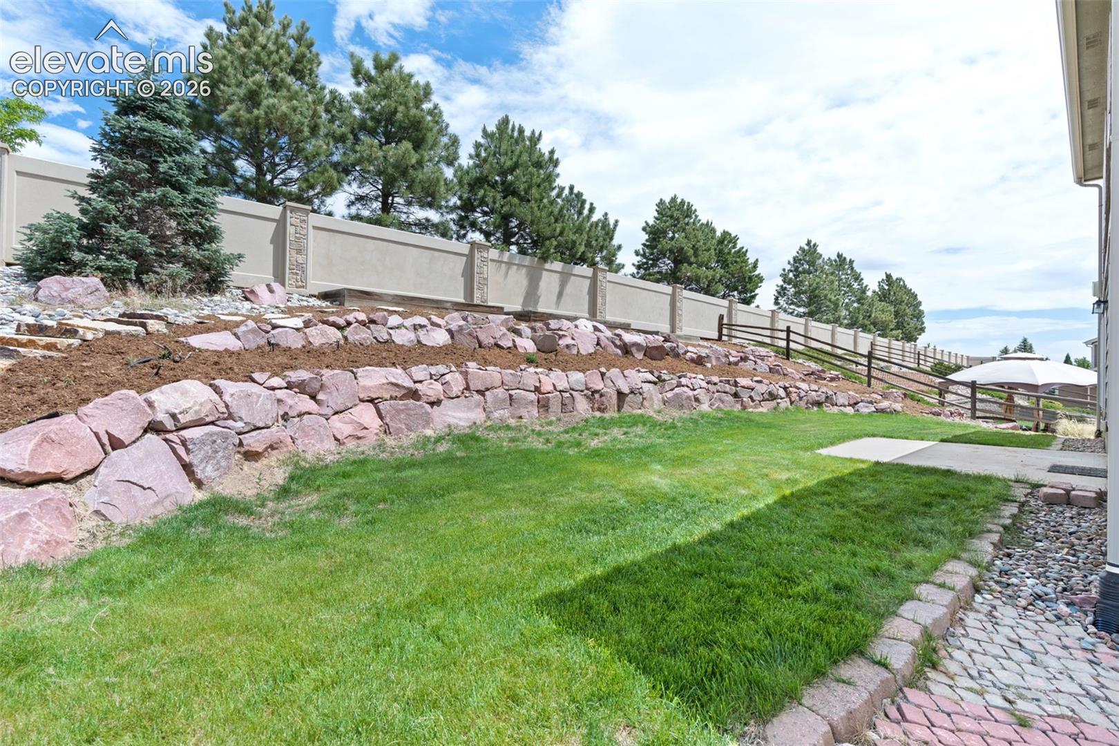 Listing photo 38 for 1295 Diamond Rim Drive