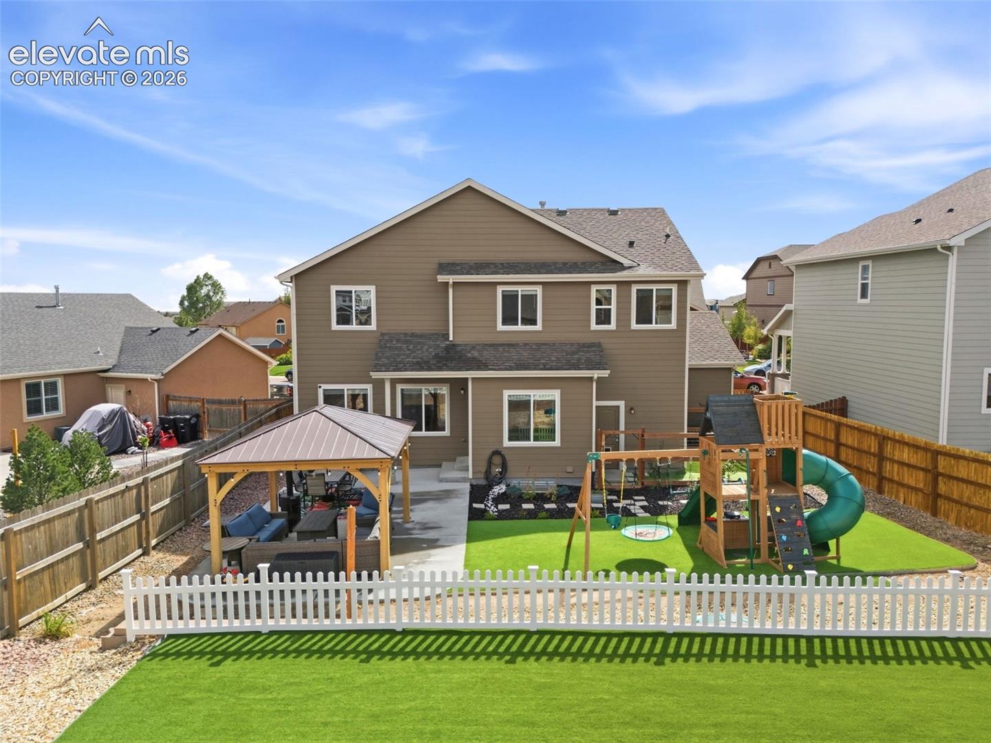 Listing photo 46 for 10567 Mount Evans Drive