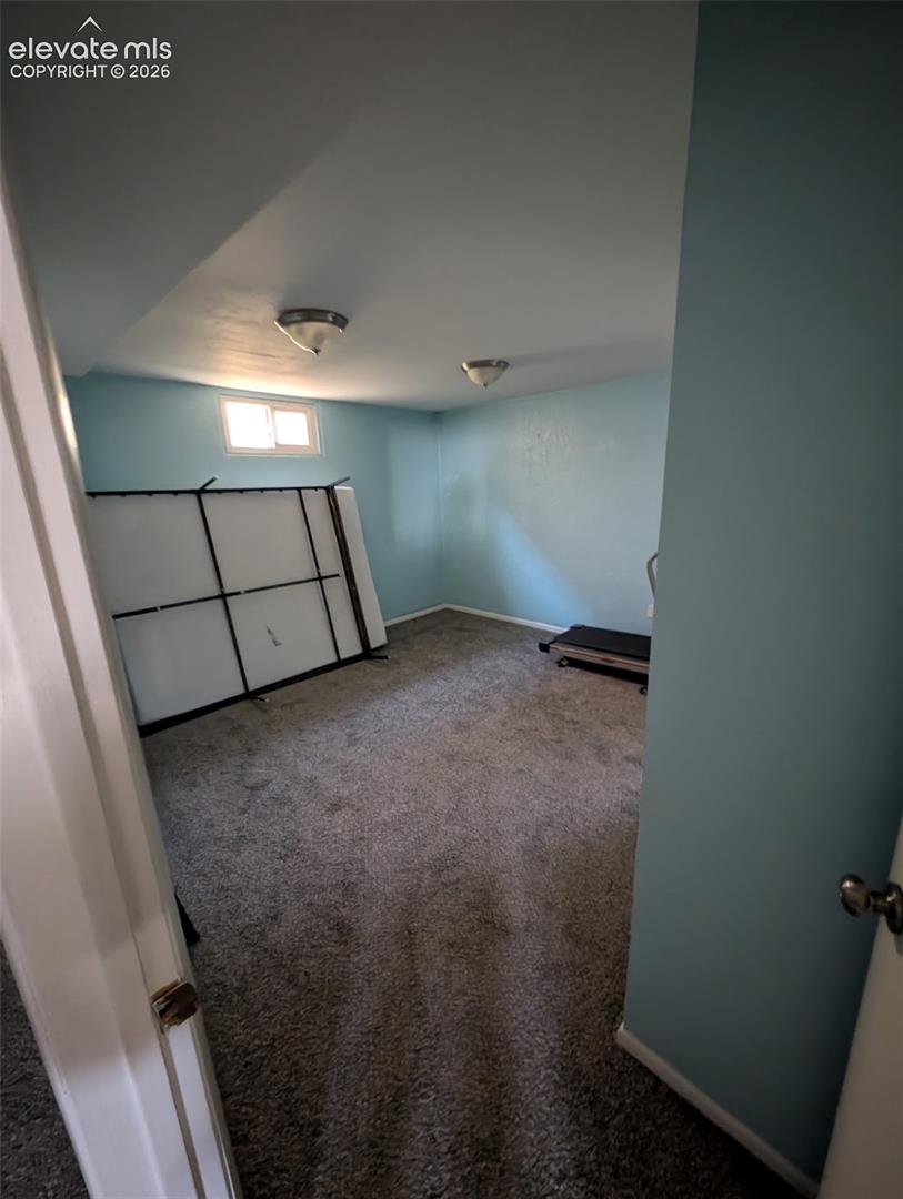 Listing photo 8 for 10 N Garland Avenue