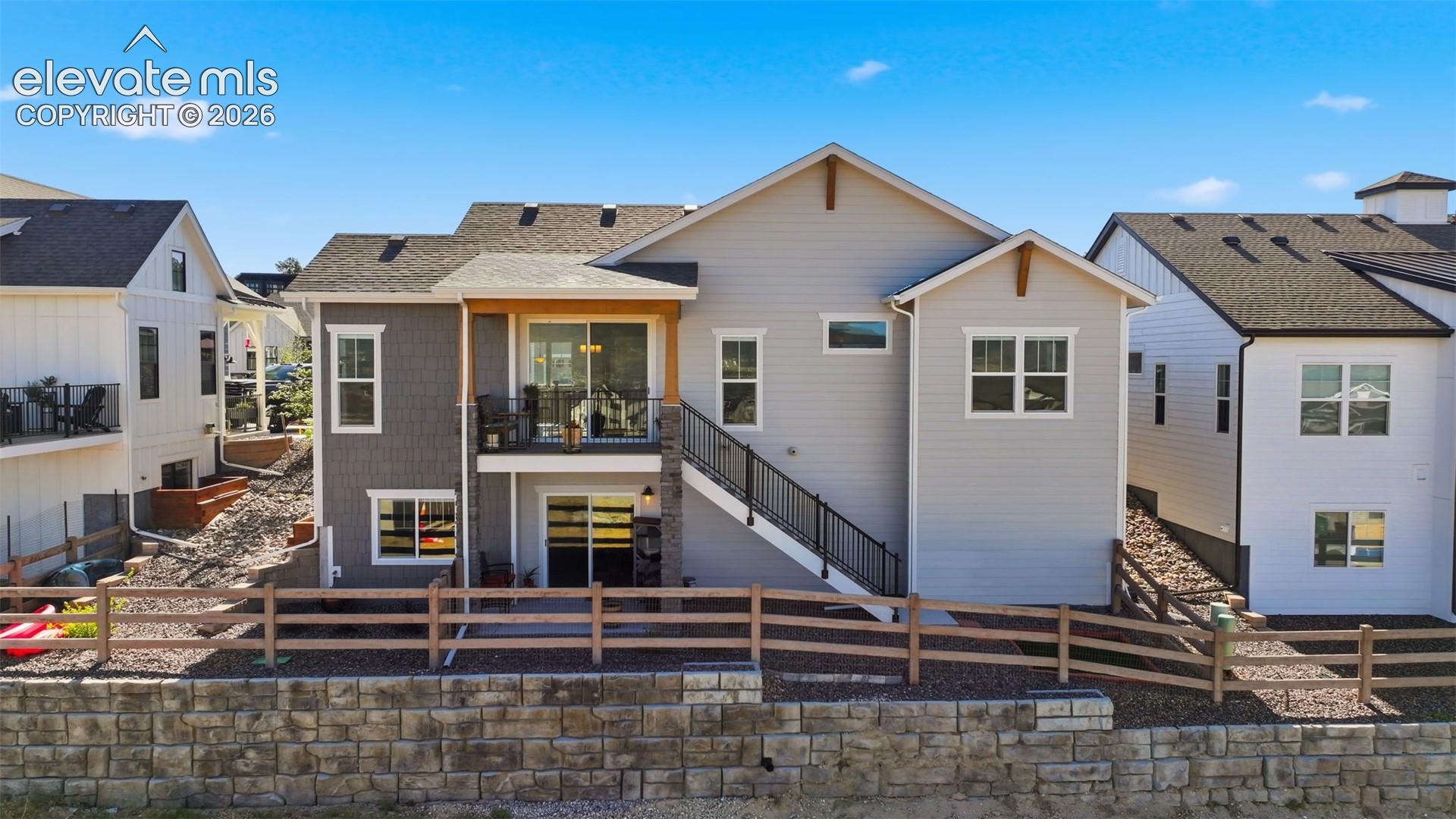 Listing photo 41 for 16300 Monument Rock Court