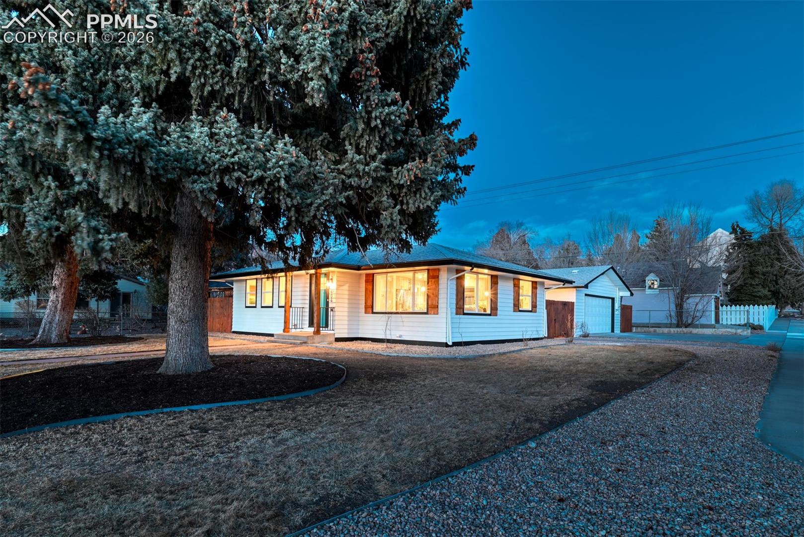 Listing photo 33 for 404 Front Street