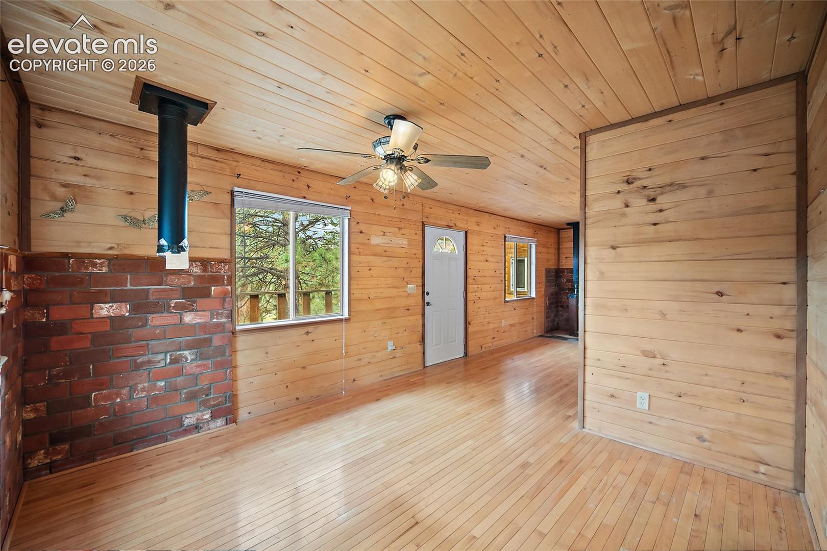 Listing photo 25 for 161 County Road 329 #A