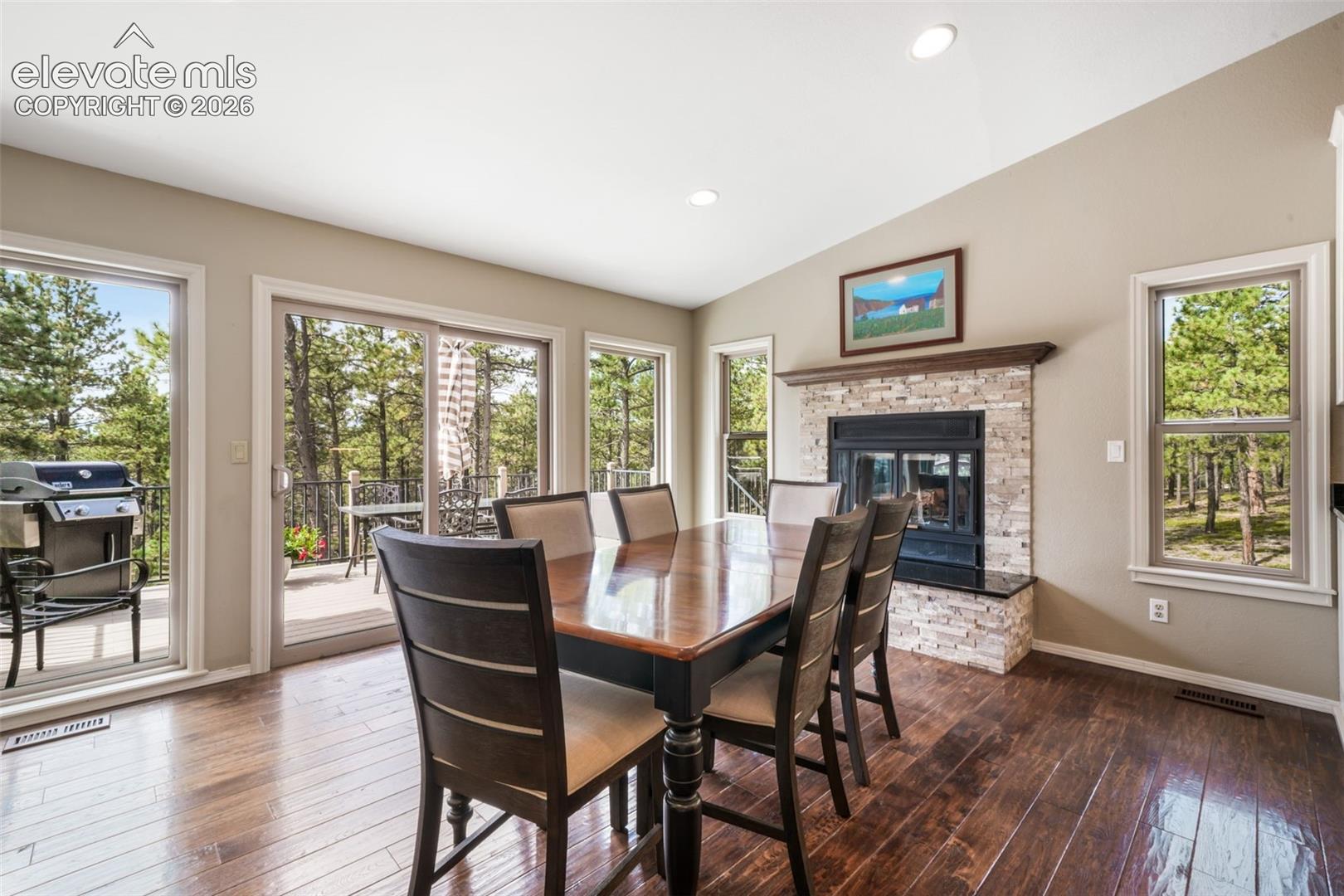 17715 Merryhill Court, photo 10